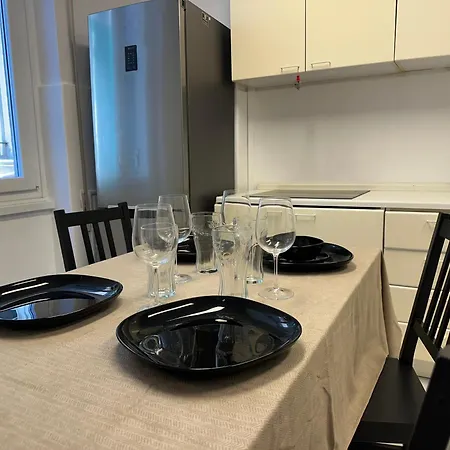 The Resident Luxury * ג'נובה